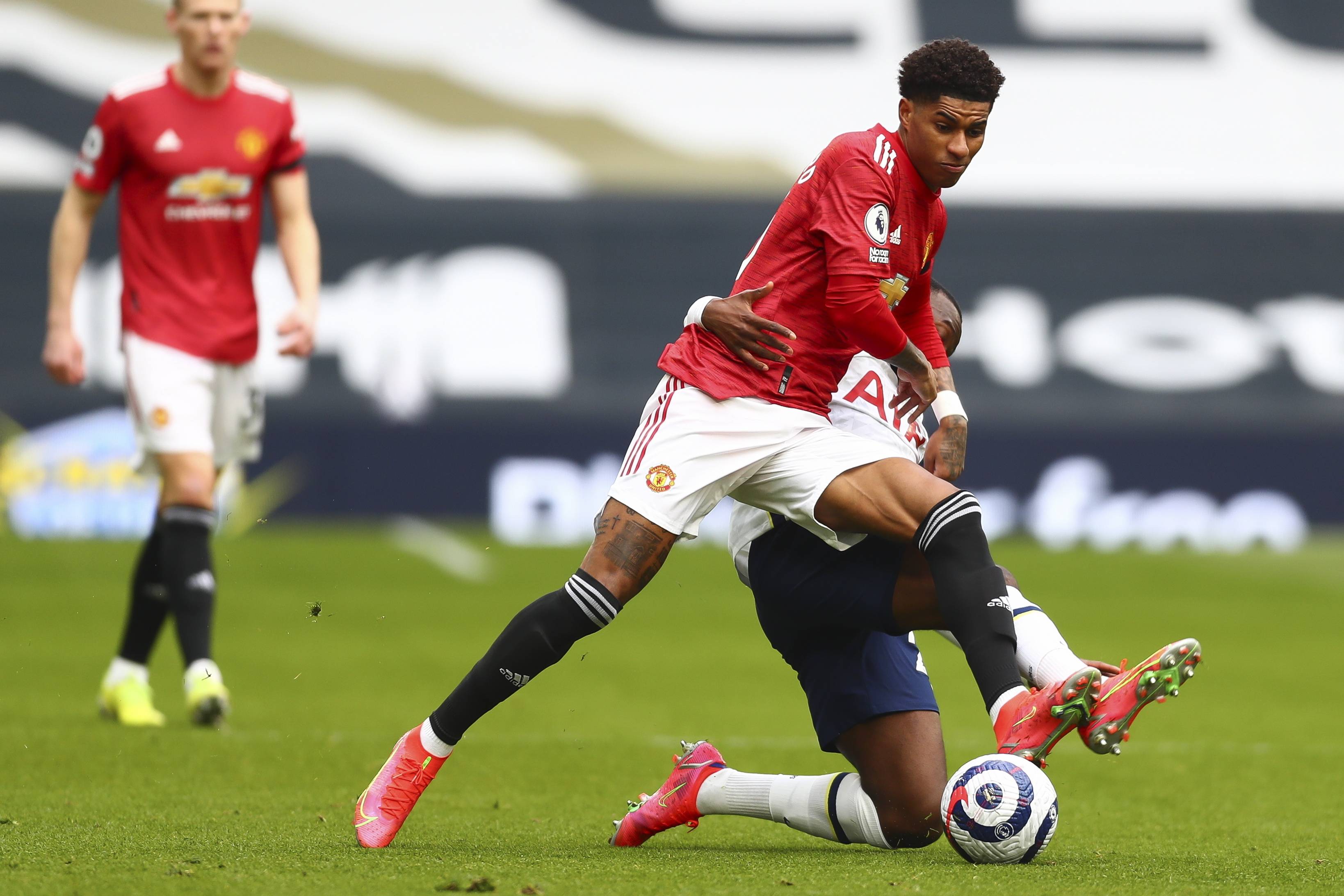 西蒙斯在技 西蒙斯在技