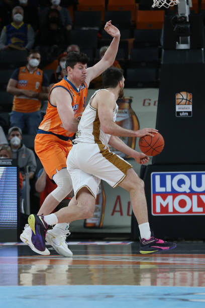 了他的技术 了他的技术