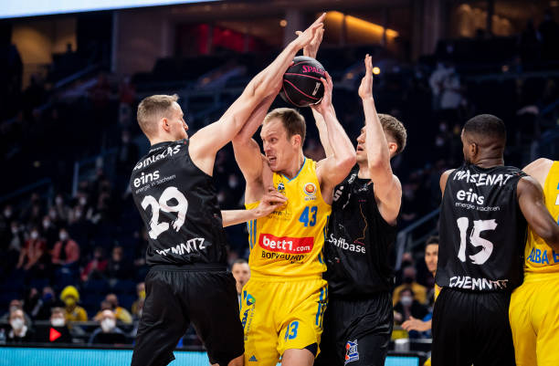 亨利在获得 亨利在获得